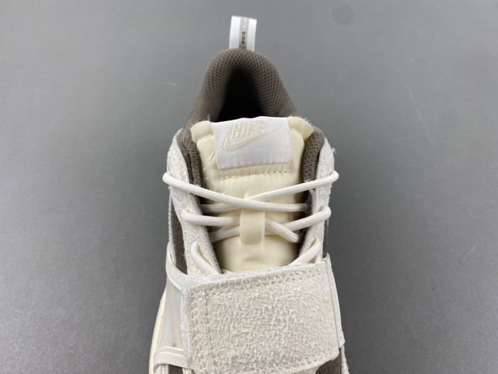 Nike Zoom Field Jaxx SP Travis Scott Sail HQ3061-102