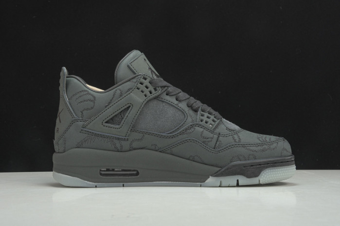 jordan 4 retro kaws black 930155-001