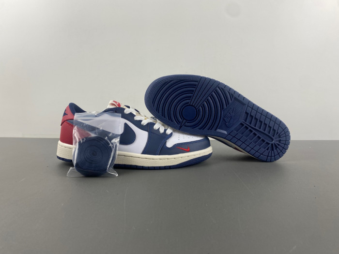AIR JORDAN 1 Low HQ2993-100