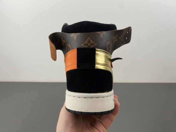LVT X AIR JORDAN 1 CUSTOMS MENS - AQ0818-20211