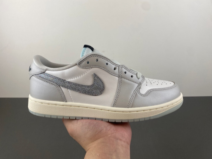 AIR JORDAN 1 Low HF3144-100