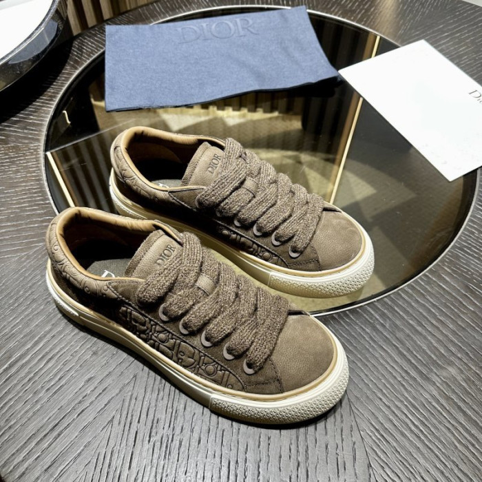 DR B33 LOW-TOP SNEAKERS DR-173