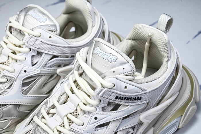 BL TRACK TRAINERS SNEAKER CREAM W2GN1-9000