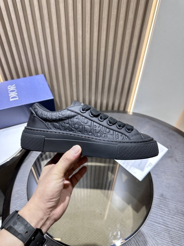 DR B33 LOW-TOP SNEAKERS DR-122