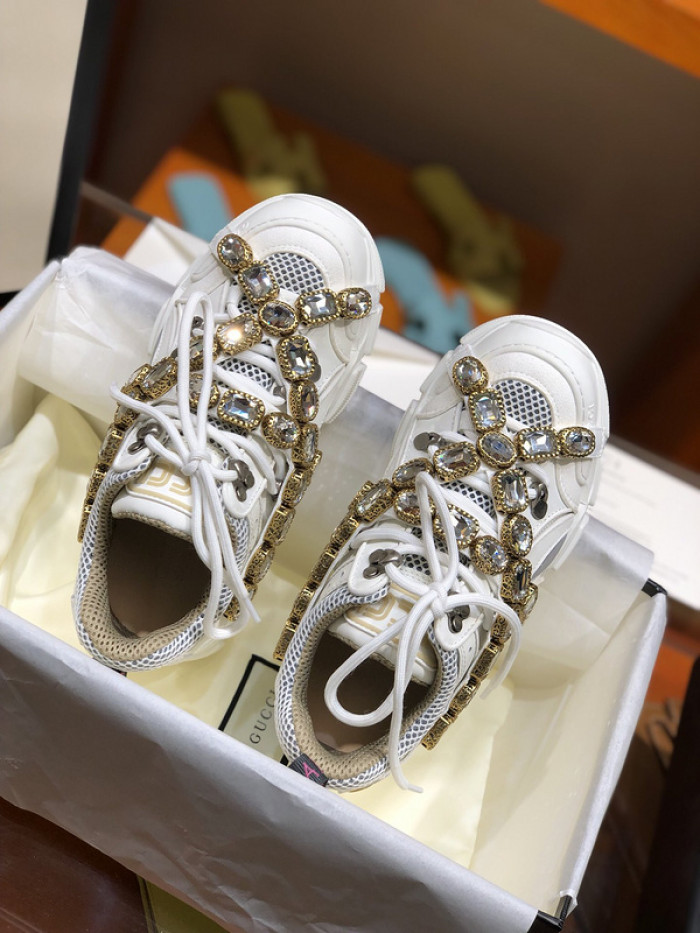 gui sneaker 21121401